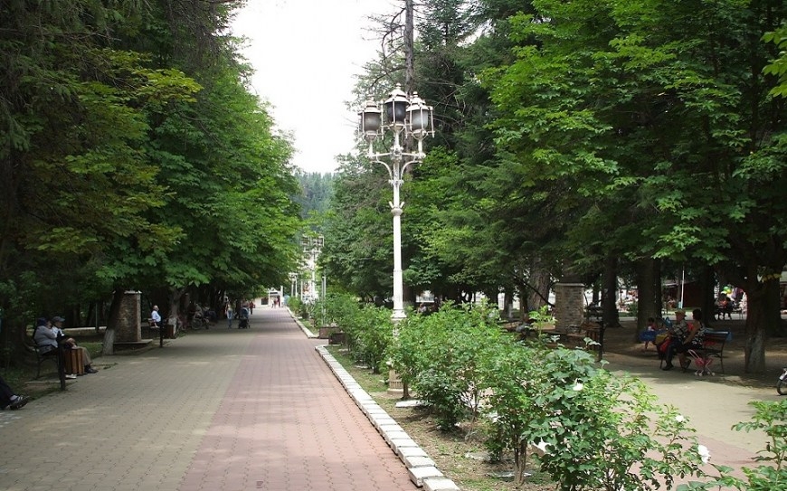 Parcul Din Statiune Agrement Pensiunea Poiana